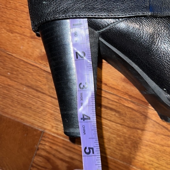 Nine West vintage Black Heeled ankle leather  boots Sz 9.5 - Picture 8 of 15